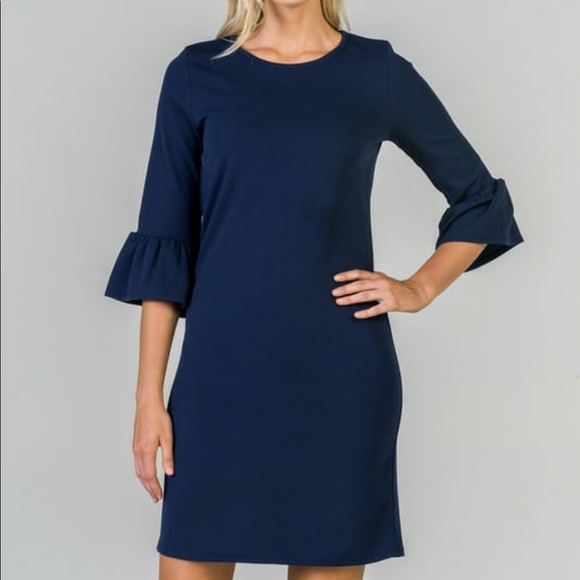 les amis Dresses & Skirts - ♥️Navy dress♥️